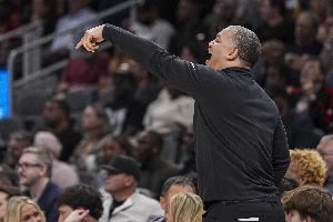 卢:将对手得分限制在98分是非常好的表现 但三分33中6没法赢球