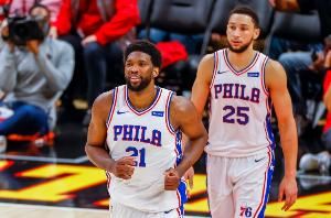 陷入回忆!恩比德谈沃特福德三双:让我想起西蒙斯 怀念那些三双